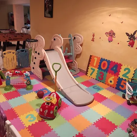 Fortezza מלון 2*