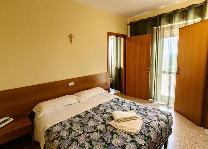 Отель Fortezza Чивителла-дель-Тронто