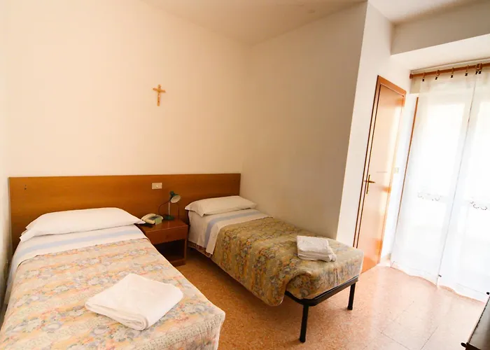 Fortezza فندق 2*