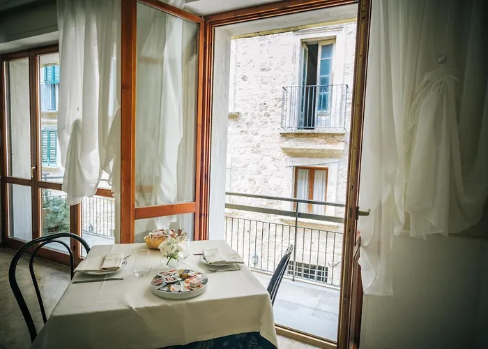 فندق Fortezza تْشيفيتيلاّ ديل ترونتو